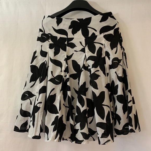 NWOT Sz8 Jessica Aline Flowing Flowery Print Linen-Style Skirt - Picture 3 of 5